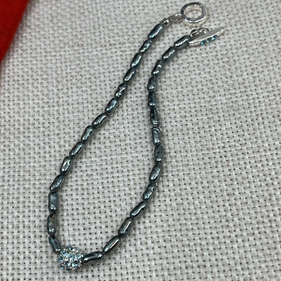 Vintage Hematite and Rhinestone Accented Bracelet – 8” - Picture 13 of 16